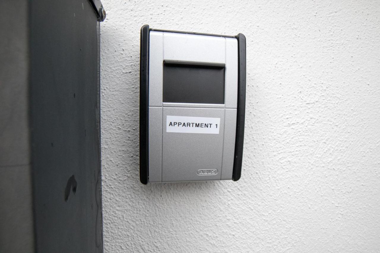 Stillvolle Bei Koeln / Bonn Flughafen Apartment